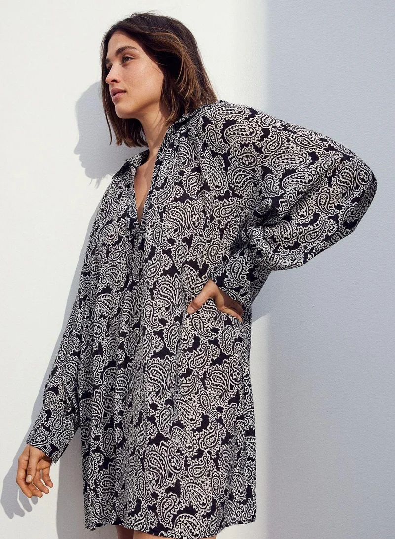 اتش اند ام فستان قصير مطبوع